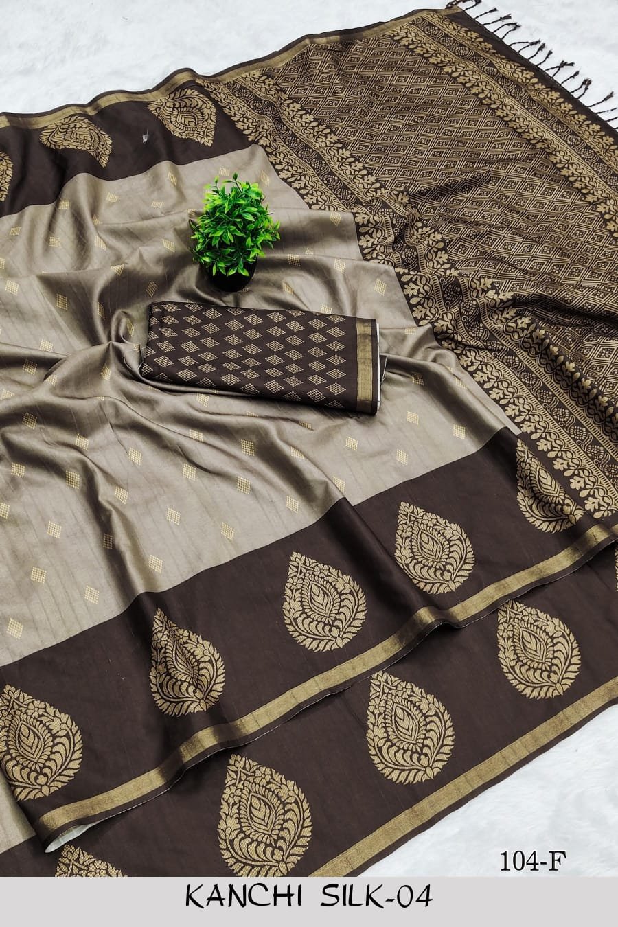 1004983211.jpg Tussar Silk Sarees - Image 1