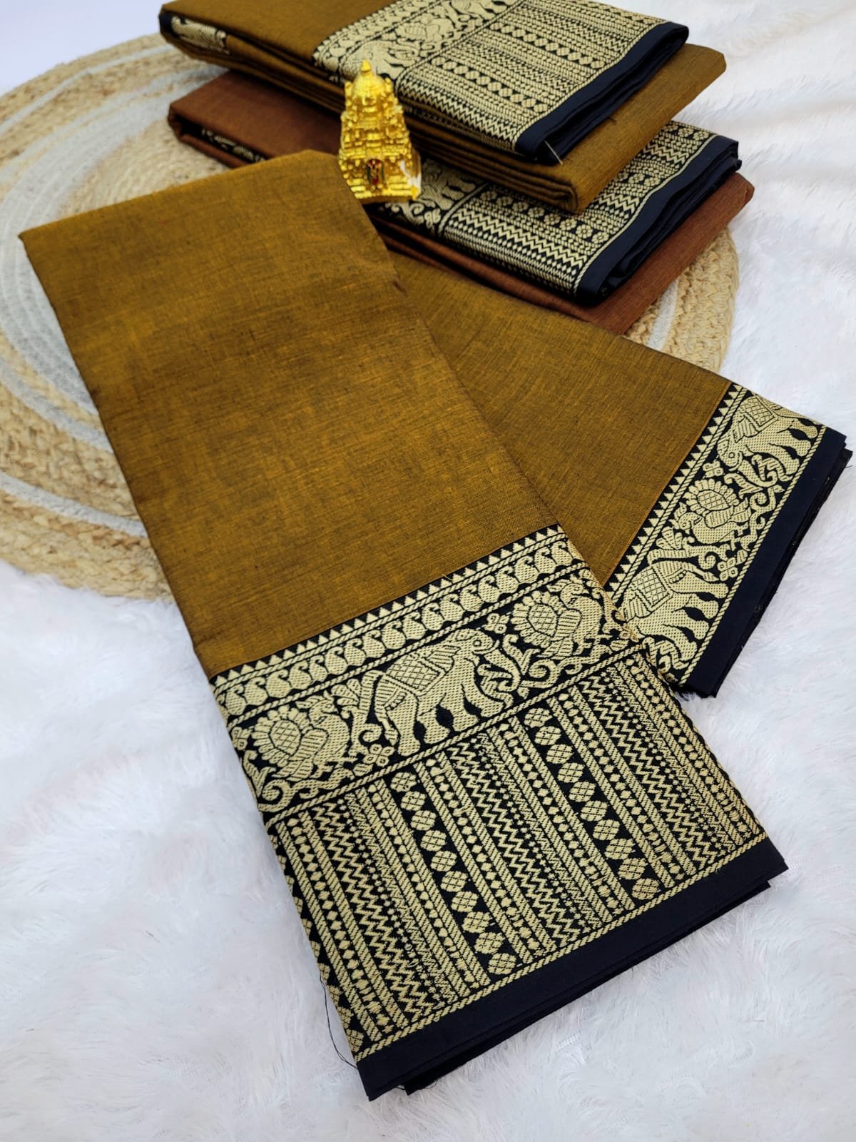 1005169785.jpg Authentic Narayanpet Cotton Sarees - Image 1