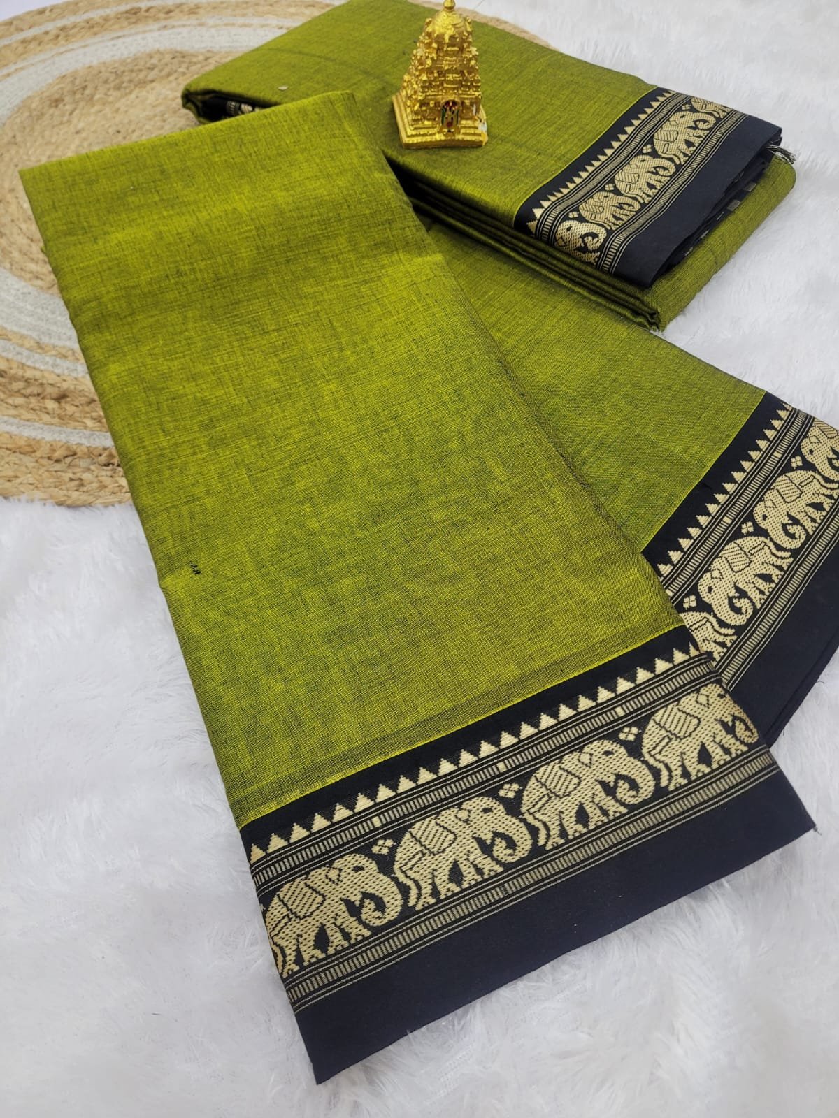 1005169805.jpg Authentic Narayanpet Cotton Sarees - Image 1