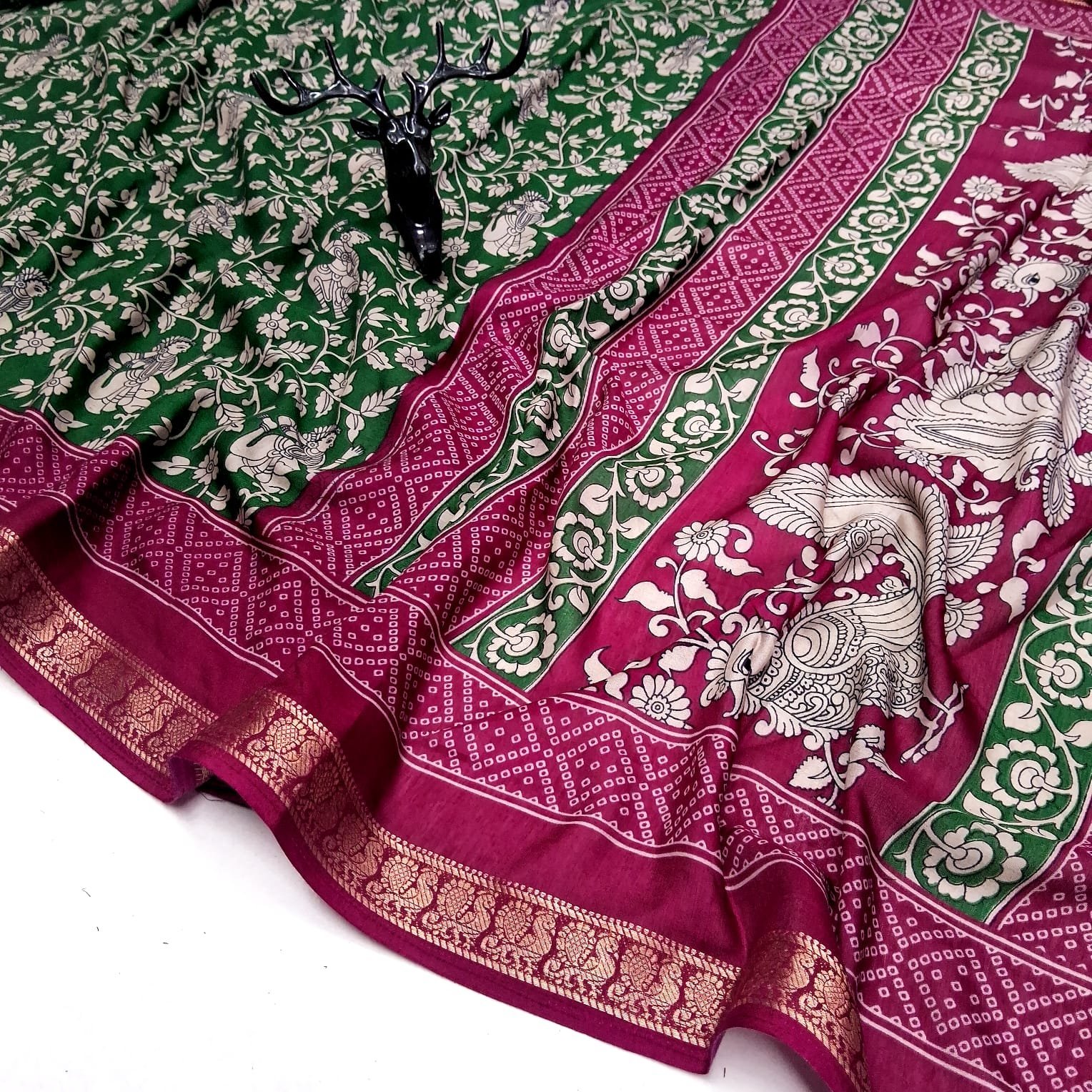 1005188708.jpg Traditional Mangalagiri Silk Saree - Image 1
