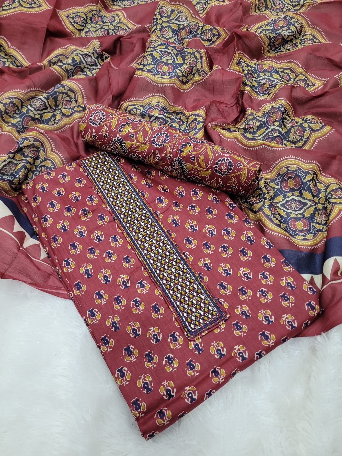 1005191560.jpg Branded Cotton Salwar Materials (Unstitched 3pcs) - Image 1