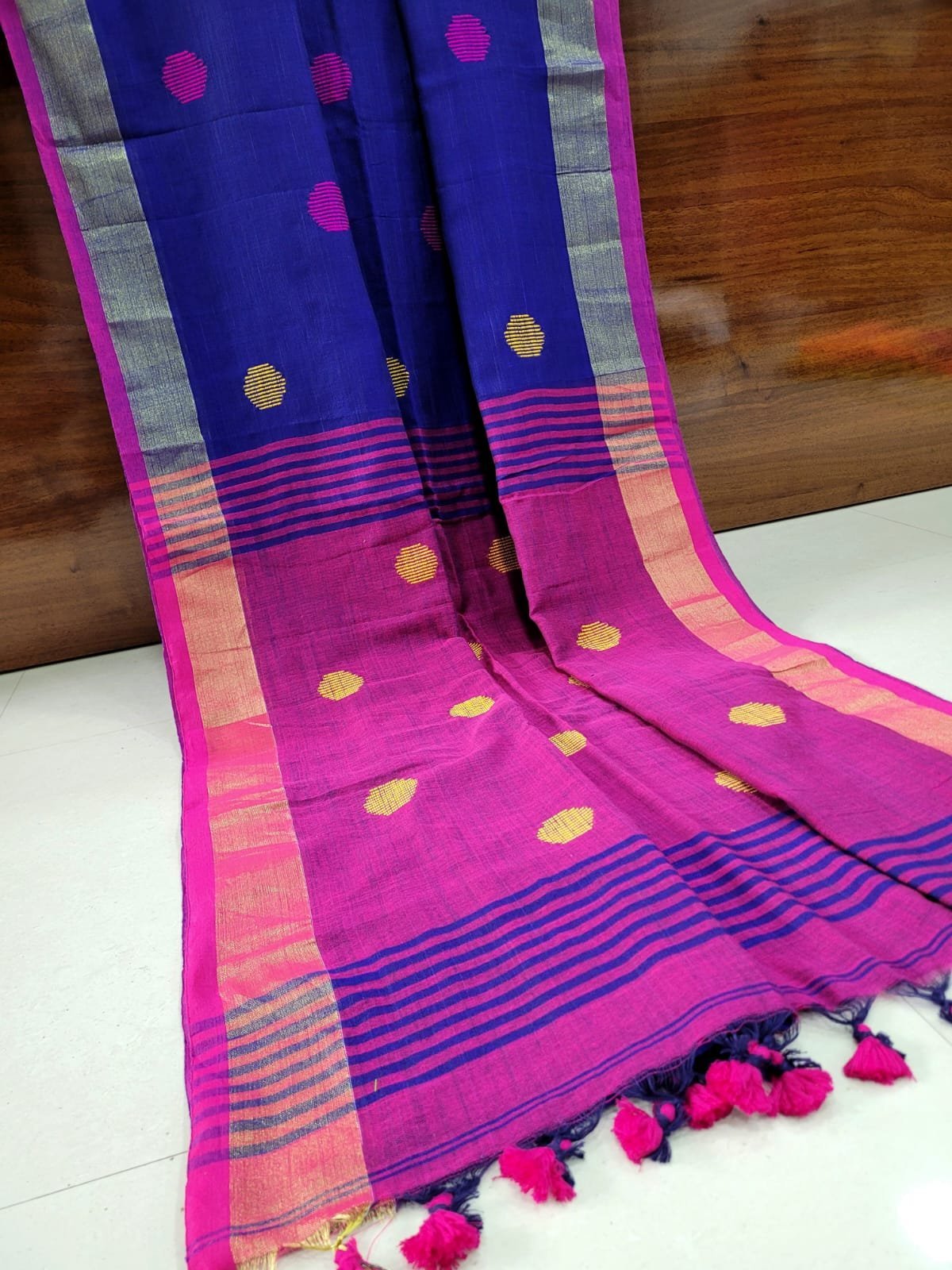 1005198439.jpg BALL : HANDLOOM KADHI SAREES - Image 1