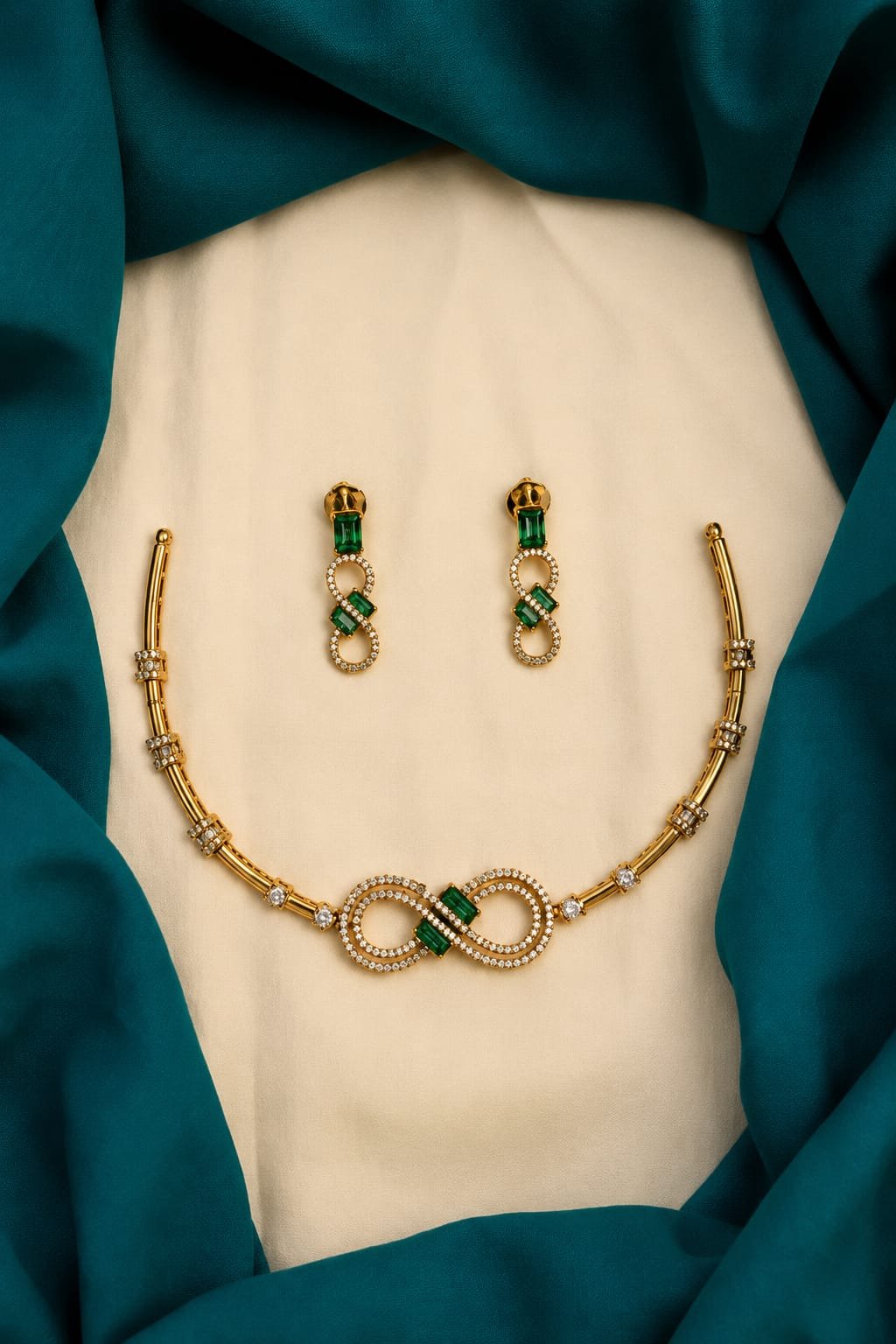 WhatsApp-Image-2026-07-11-at-8.20.55-AM.jpeg Premium Antique Jewels from Parivastra’s & Creations - Image 1